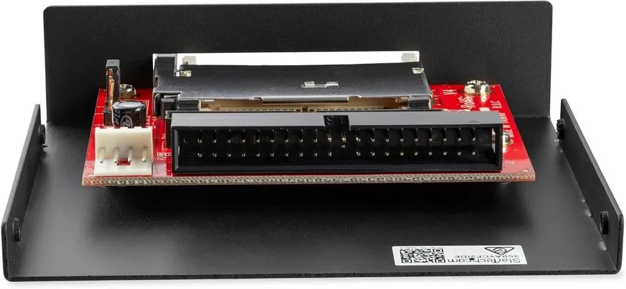 SSD-накопитель Startech IDE to Compactflash SSD Card er для 3.5In Bay (35BAYCF2I — фото лота 1