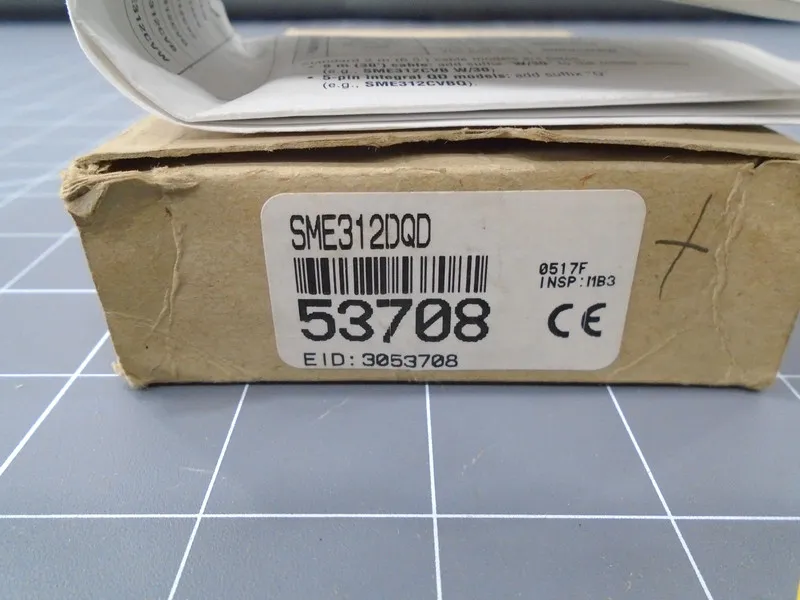 Фотоэлектрический датчик Banner SME312DQD Photoelectric Sensor Infrared 380mm 30