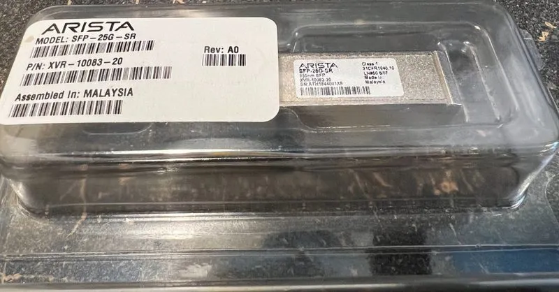 Трансивер Arista SFP-25G-SR 25GBASE-SR SFP28 850nm MMF 100m Optical Transceiver