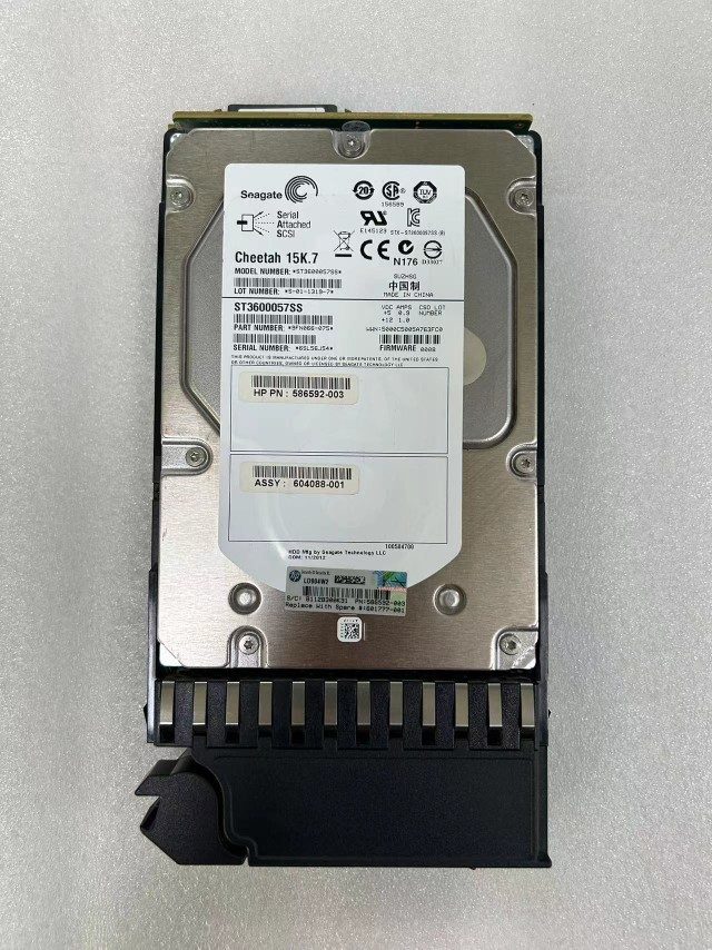 Жёсткий диск HP MSA2000 P2000 AP860A 601777-001 600GB SAS 15K 3.5" LFF Hard Driv