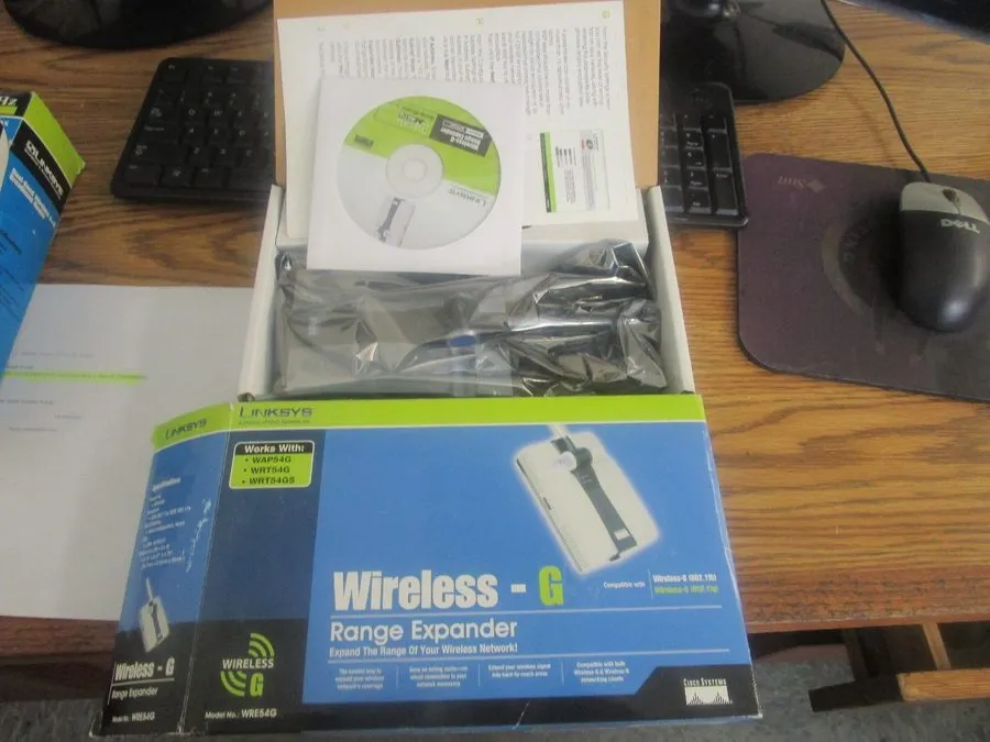 Коммутатор Linksys EtherFast 10/100 8-Port Workgroup Switch Model EZXS88W