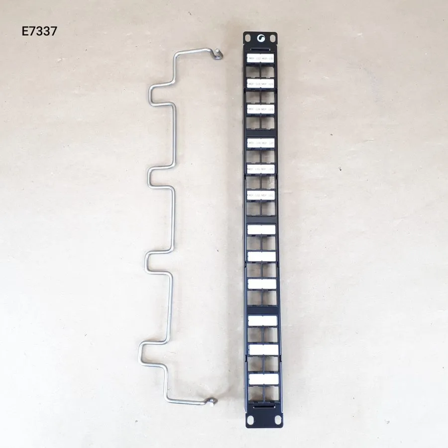 СКС-оборудование Commscope 1U 24-Port Empty Keystone Patch Panel 19" Rackmount 7