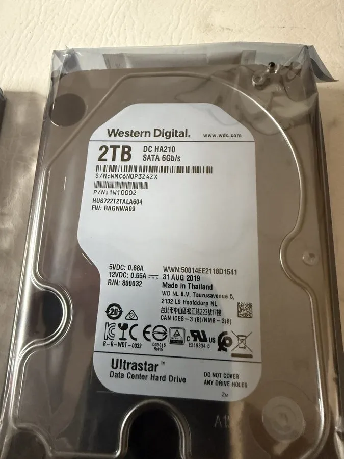 Жёсткий диск Western Digital Ultrastar HUS722T2TALA604 1W10002 2TB HA210 3.5"SAT