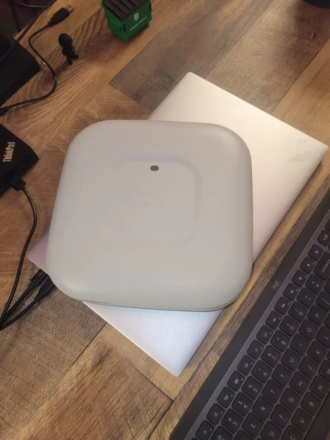 Точка доступа Wi-Fi Cisco AiroNet 1702i Wireless Access Point 802.11ac AIR-CAP17