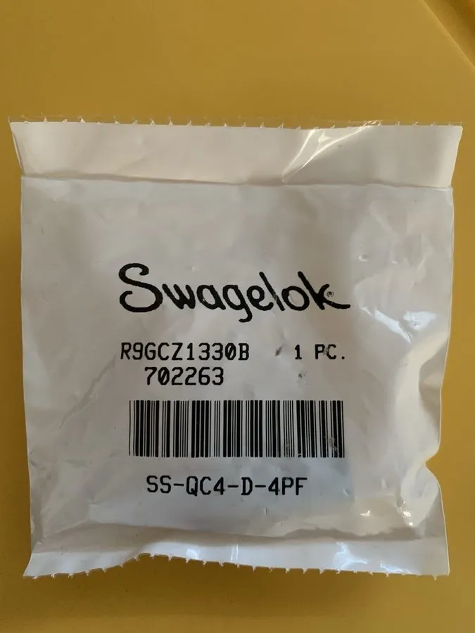 Трубопроводная арматура 5 Swagelok SS-QC4-D-4PF Quick Connects Stem W/ Valve