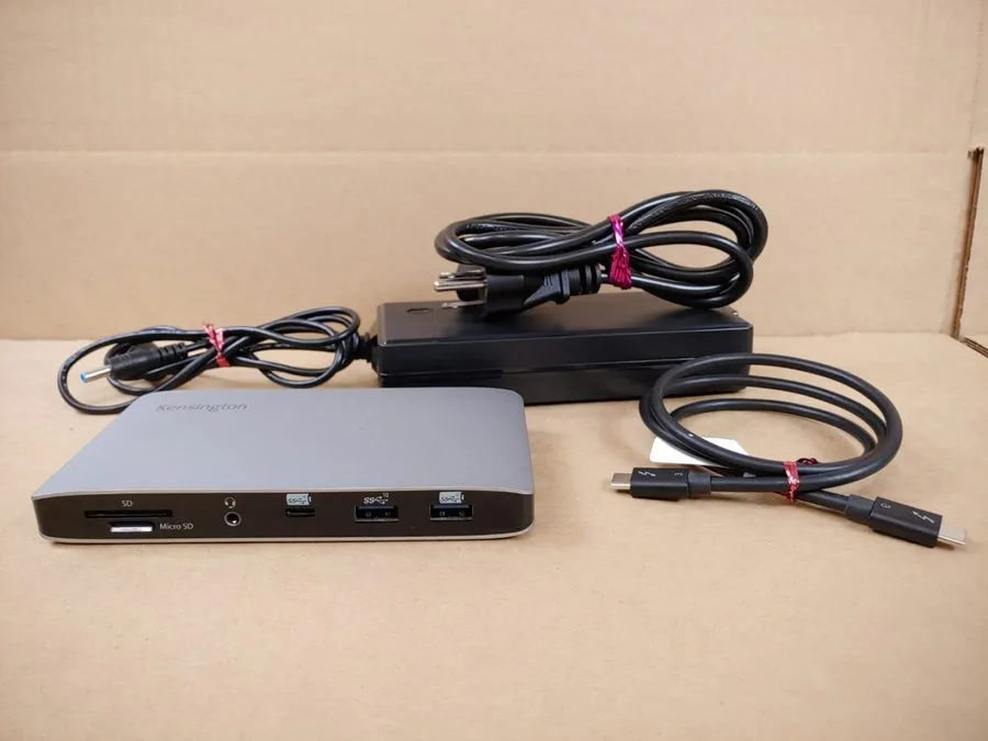 Док-станция Kensington SD2500T Thunderbolt 3 and USB-C Docking Station Dual 4K 6