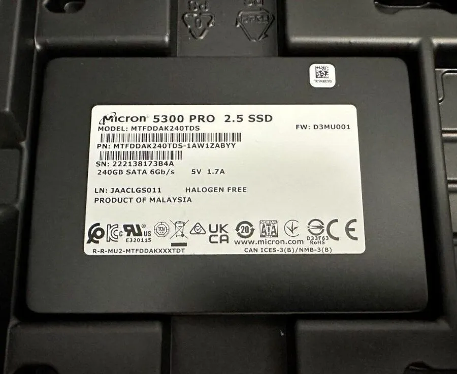 SSD-накопитель Micron MTFDDAK240TDS-1AW1ZABYY 240GB SSD SATA 6Gb/s 5300 PRO 2.5 