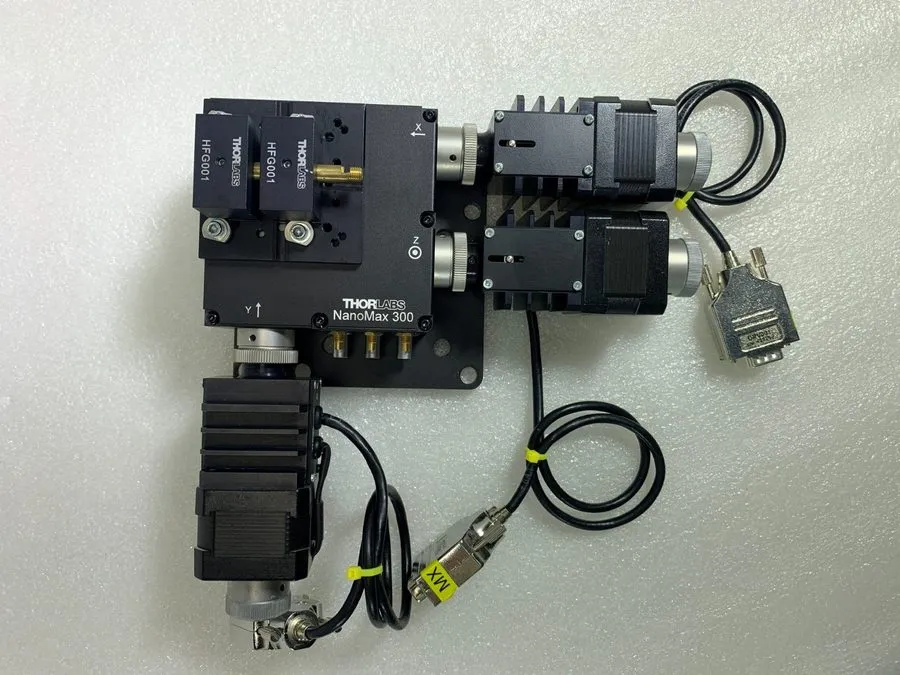 Электронный компонент ThorLabs NanoMax 300 Flexure Stages & 2x HFG001 Std. Fiber