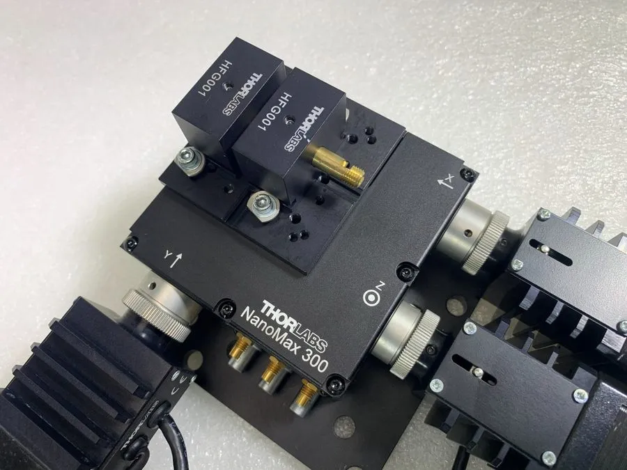 Электронный компонент ThorLabs NanoMax 300 Flexure Stages & 2x HFG001 Std. Fiber — фото лота 2