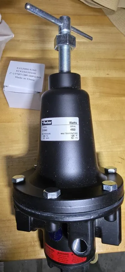 Регулятор давления Parker 21U842 Watts Pneumatic Regulator 300psi 1in Npt g242 — фото лота 2