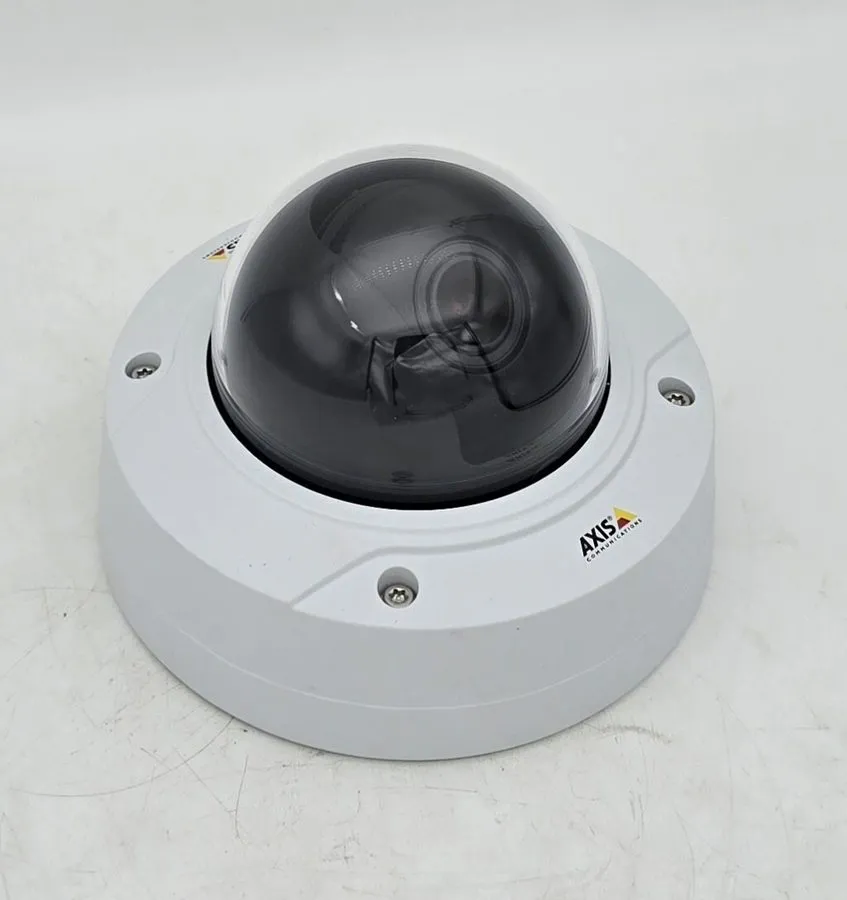 Камера Axis Communications P3214-V PoE Network Dome Cameras 0612-001-03 — фото лота 1