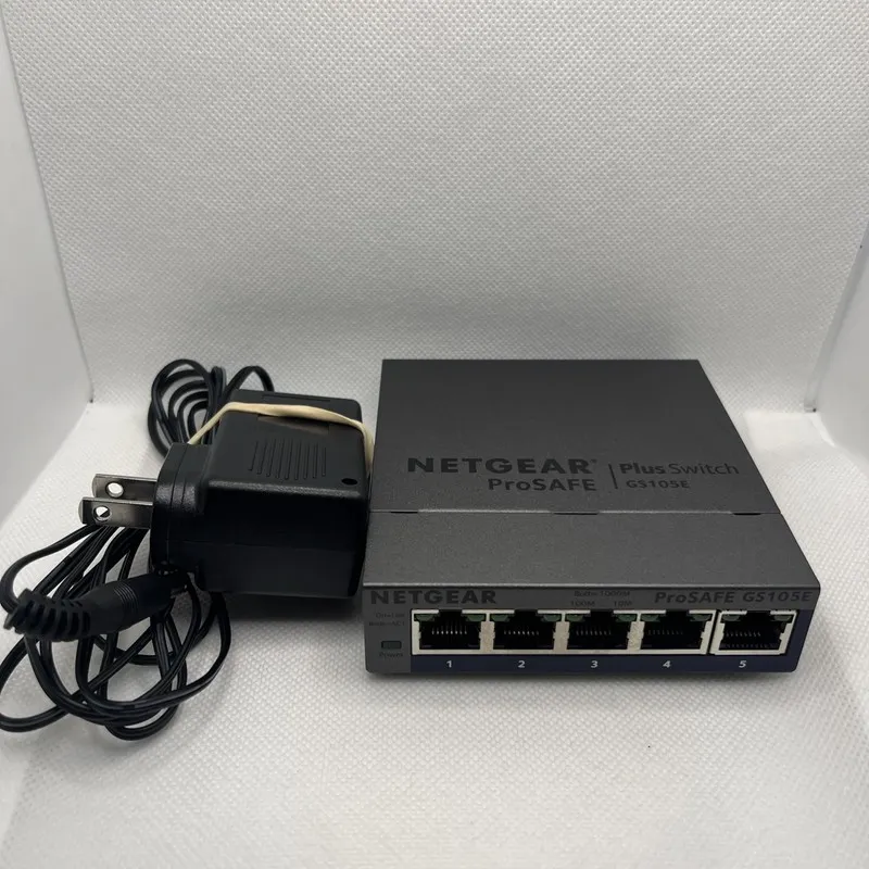 Коммутатор NETGEAR ProSafe Plus GS105Ev2 switch 5 ports unmanaged desktop
