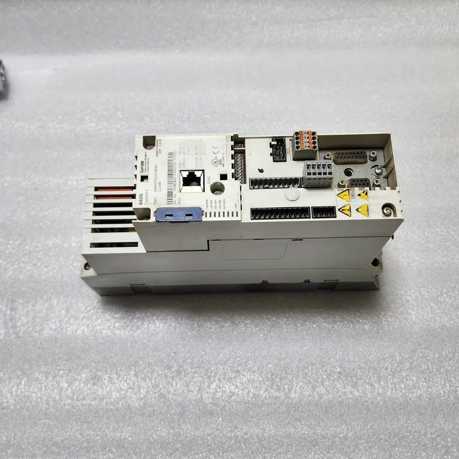 Частотный преобразователь LENZE E84AVTCE2224SX0 2.2kW 3PH AC DRIVE 8400 TOPLINE
