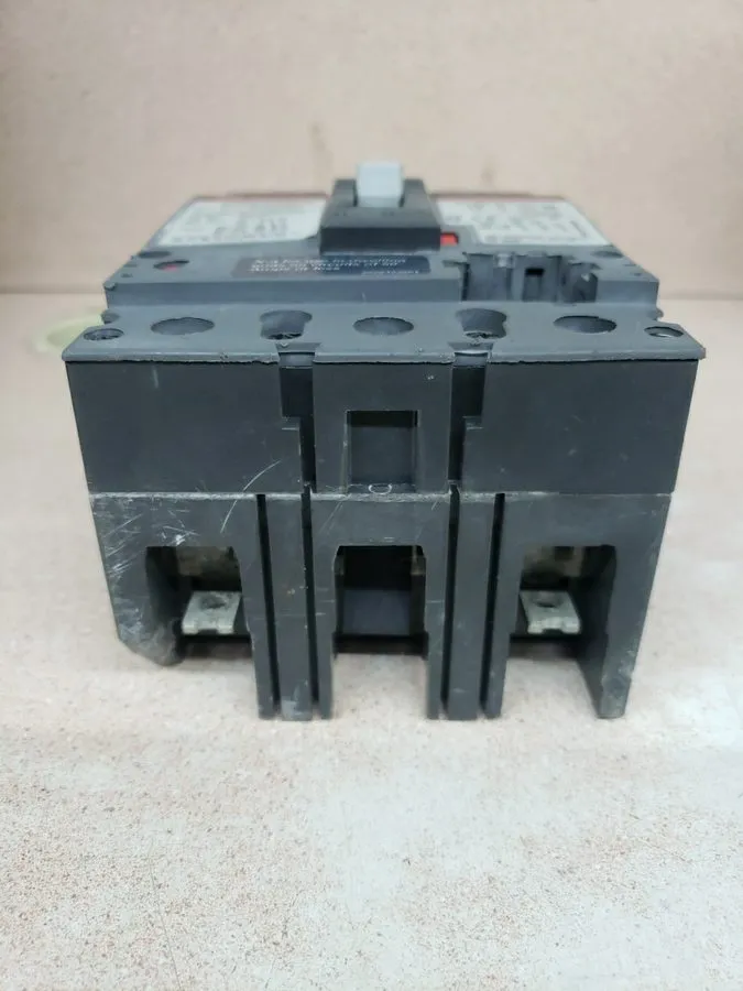 Автоматический выключатель GE SELA24AT0060 60A 2P 480V Spectra Circuit Breaker F