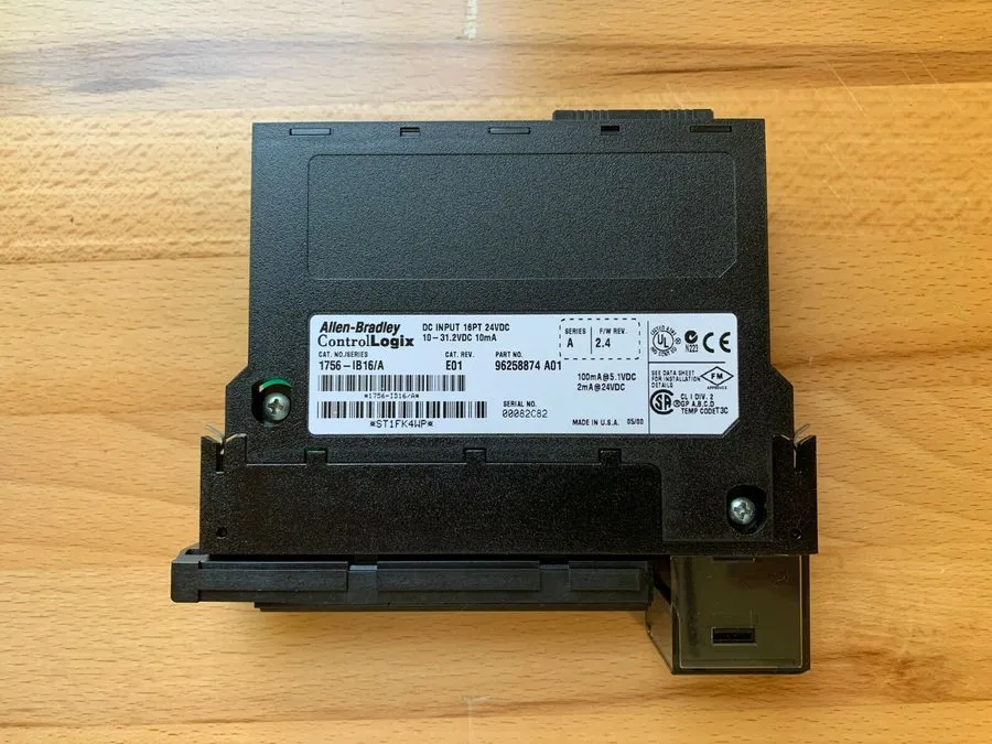 Модуль ввода-вывода Allen Bradley 1756-IB16/A Series A ControlLogix 16-Point DC 
