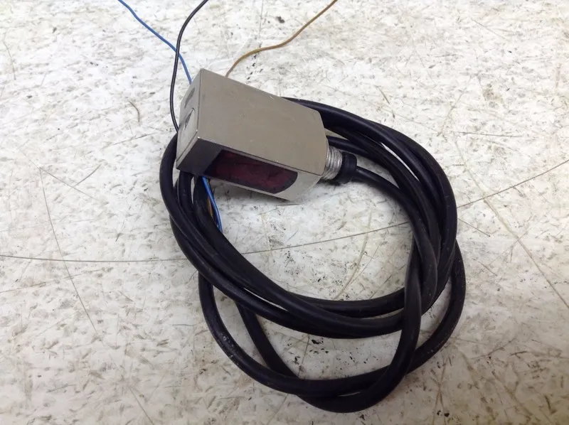 Фотоэлектрический датчик Sick WL4S-3P1032HS01 Photoelectric Sensor 10-30 VDC (TB