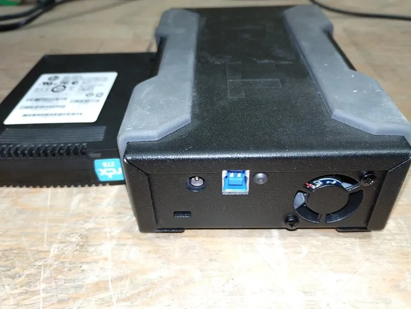 Картридж Dell PowerVault RD1000 Removable Disk Storage BACKUP w/ 160GB Data Cart
