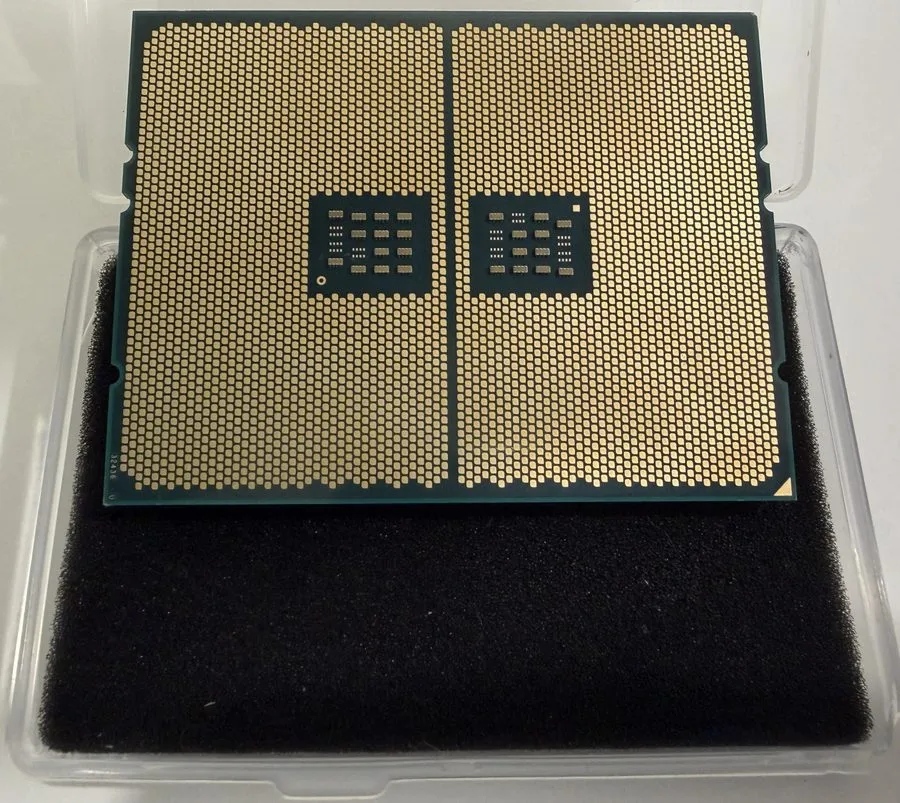 Процессор AMD EPYC 7452 32 cores 64 threads 2.35GHz up to 3.35GHz 155w cpu proce