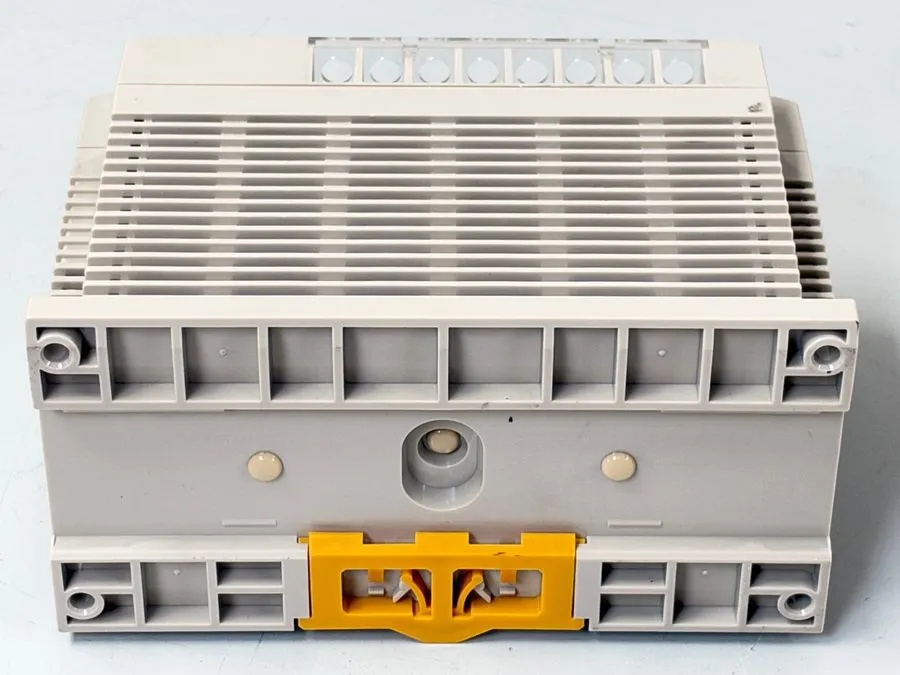 Блок питания Omron S82K S82K-10024 Switching Power Supply 24VDC 4.2A 100W DIN Ra