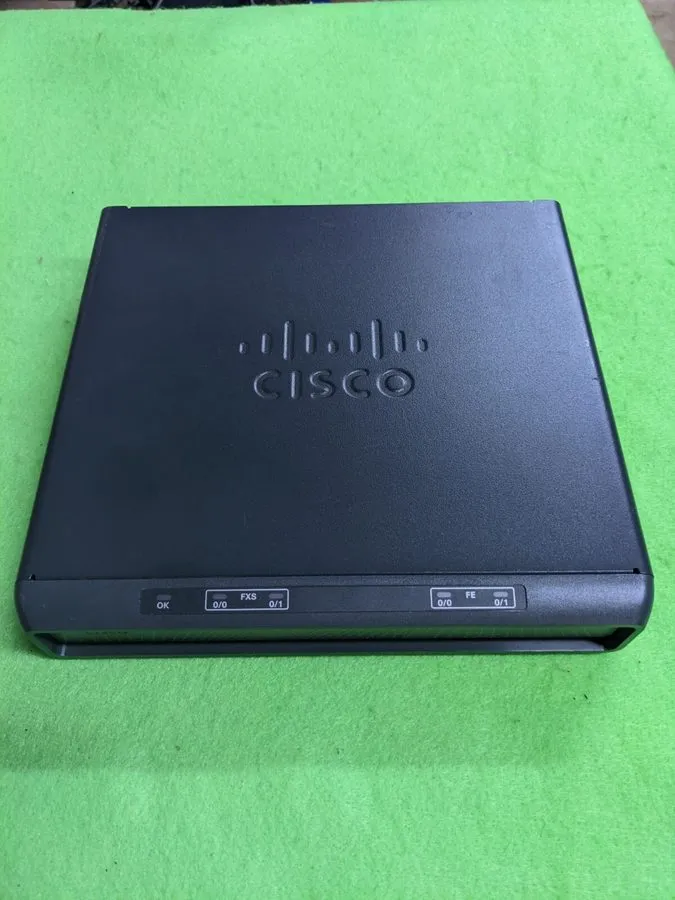 VoIP-шлюз Cisco VG202 Voice Gateway 2-Port FXS, SIP, VoIP Adapter