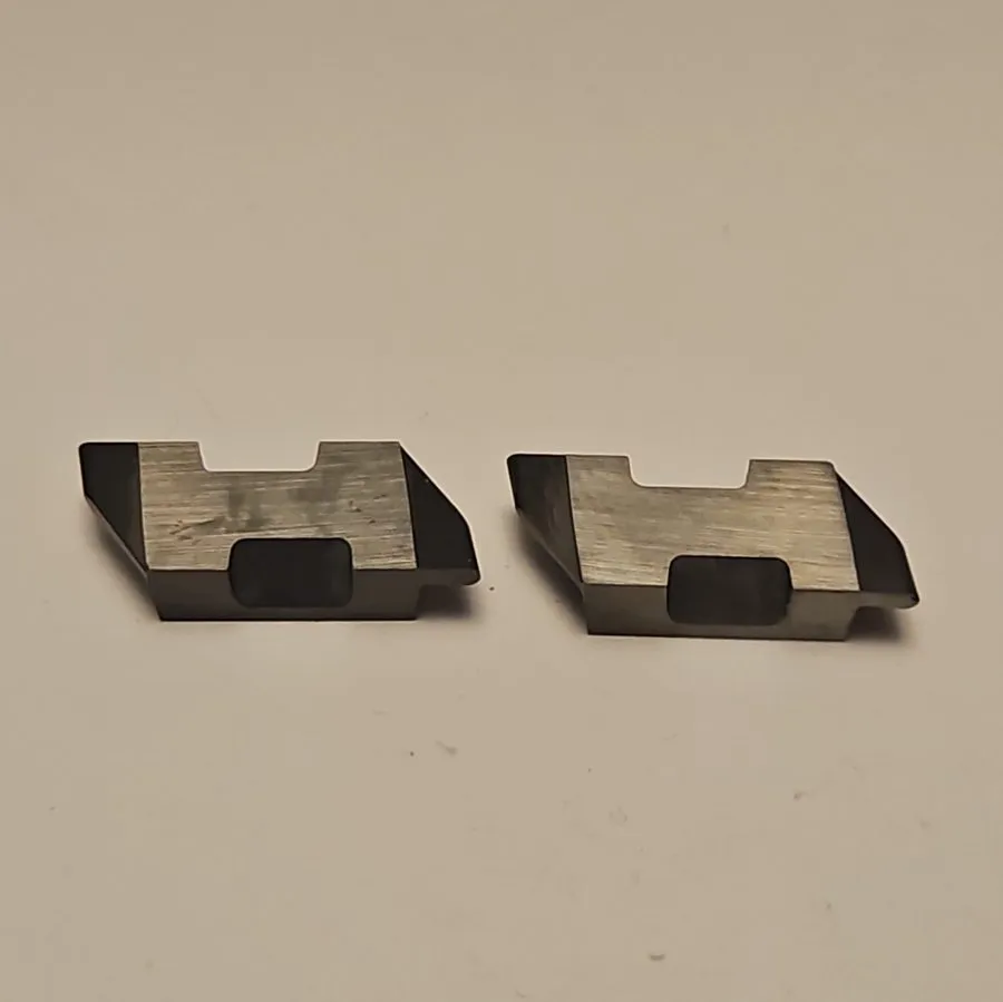 Режущий инструмент Sandvik Coromant TLR3031R 1125 Carbide Grooving Insert