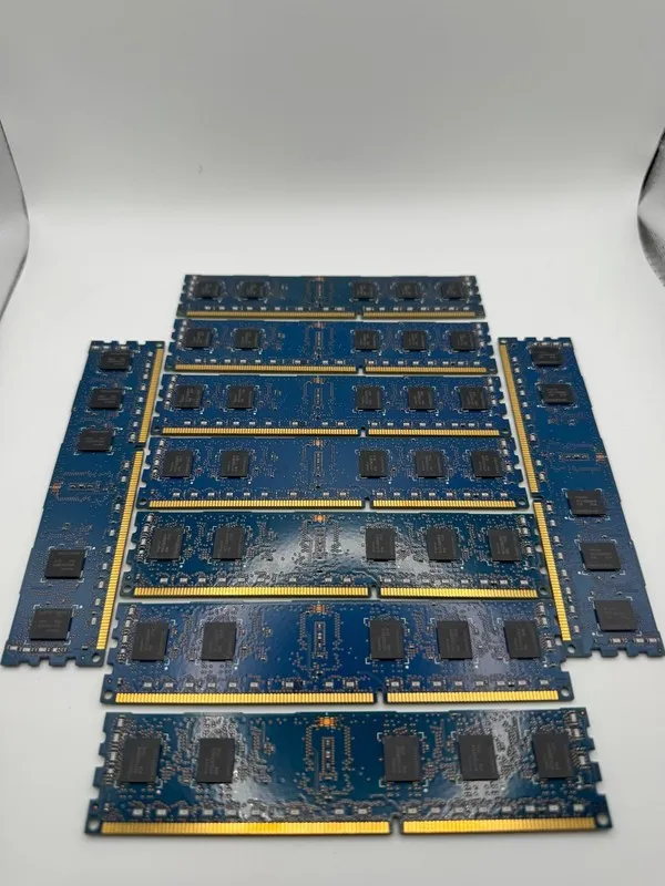 Модуль памяти HMT325R7BFR8A-H9 Hynix 2GB PC3-10600 DDR3-1333MHz ECC Registered C