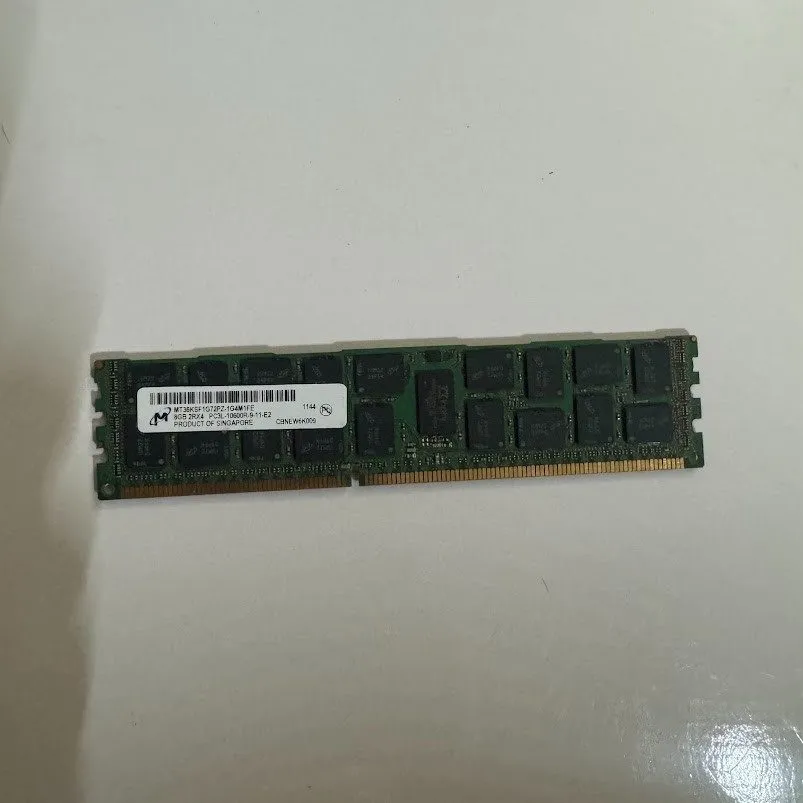 Модуль памяти Micron 8GB PC3L-10600R DDR3-1333MHz ECC Server Ram MT36KSF1G72PZ-1 — фото лота 1