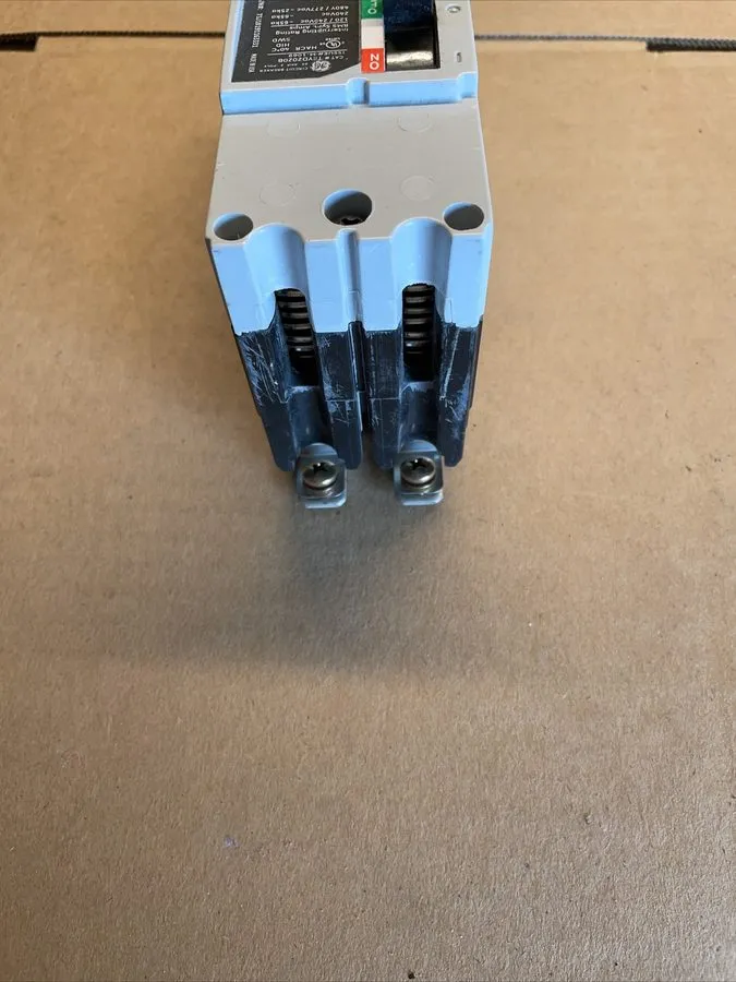 Автоматический выключатель GE TEYD2020B 2 Pole 20 Amp 480V Circuit Breaker NTO F