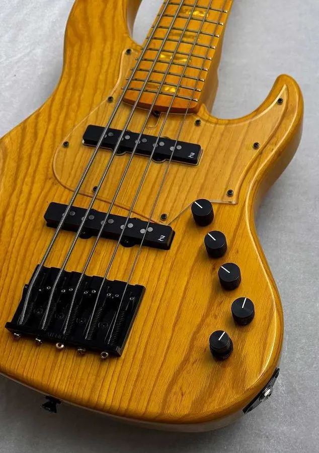 Лабораторный прибор ATELIER Z Beta 5 Custom VN 2025 5-String Bass Ash Maple Fing