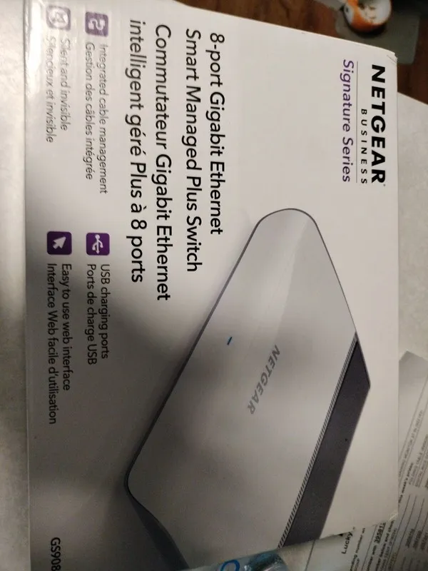 Коммутатор Netgear GS908E-100NAS 8-Port Wall Mountable Managed Ethernet Switch