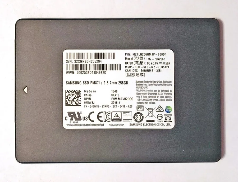 Samsung PM871a 256GB 7mm SSD drive