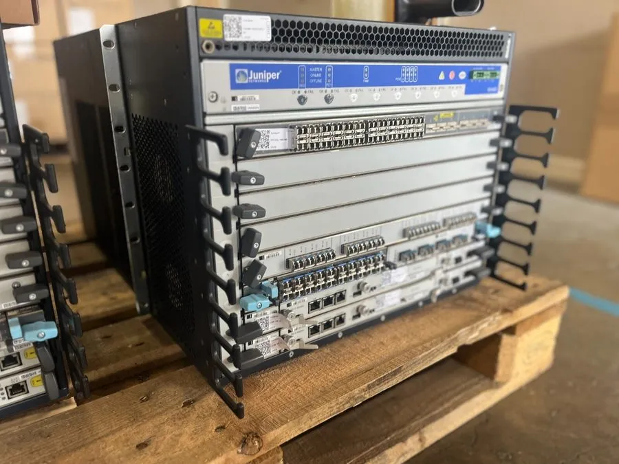 Маршрутизатор Juniper MX480-PREMIUM2-DC Router