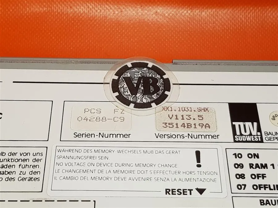 Промышленный компьютер LAUER HMI Control Panel PCS 100FZ / XX1.1031.SHX / V113.5 — фото лота 2