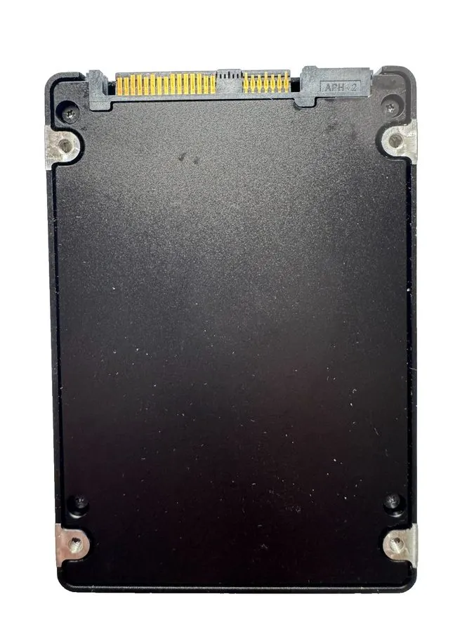 SSD-накопитель HPE SAMSUNG PM1633 920GB 2.5" SAS SSD 12Gbps/512b/s/ /Great Healt
