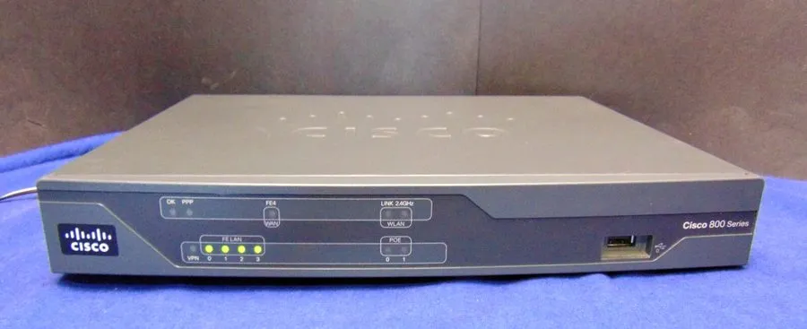Маршрутизатор Cisco Router 4 Port Model 881-K9