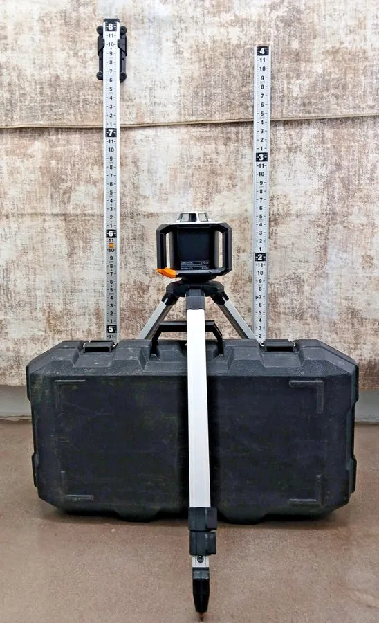 Нивелир TOUGHBUILT TB-H2S4-LL-500-R1 500-ft Green 360° Rotary Laser Level Kit w/ — фото лота 1