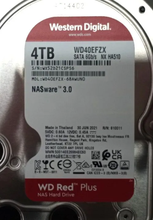 Жёсткий диск Western Digital Red Plus NAS 4TB HDD 3.5" SATA 6Gbps 5400RPM WD40EF