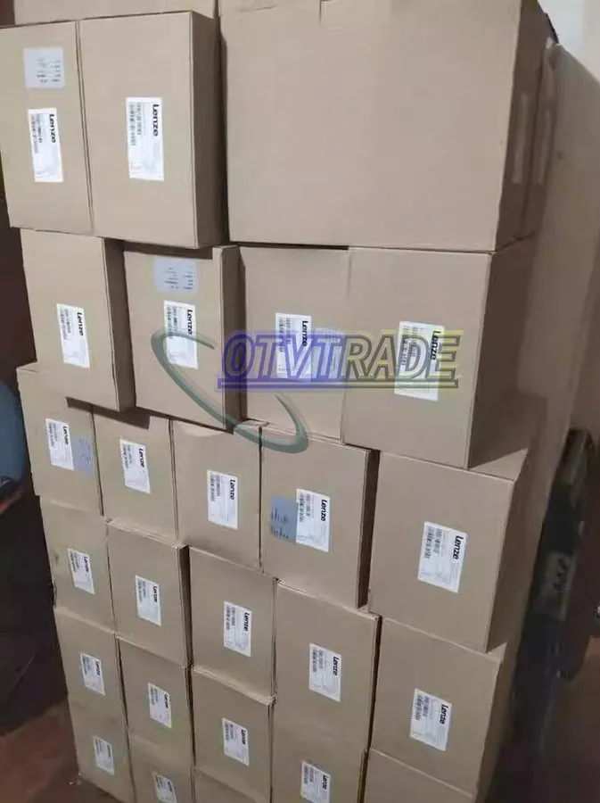 Сервопривод Lenze EVS9321-ET Inverter Servo Drive