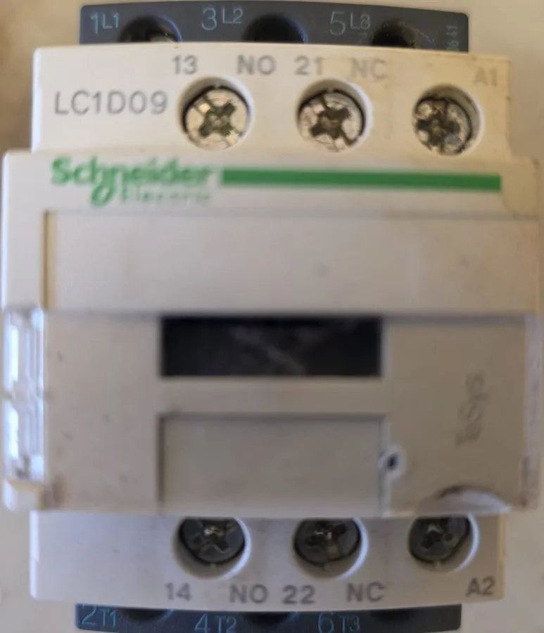 Контактор Schneider Electric LC1D09 TeSys Contactor 25A 690V 50/60Hz 6kV 3 Pole