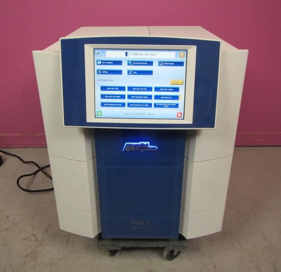 Амплификатор Applied Biosystems 4453552 ViiA 7 Real-Time 384-Well Six-Color PCR  — фото лота 1