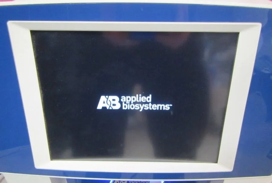 Амплификатор Applied Biosystems 4453552 ViiA 7 Real-Time 384-Well Six-Color PCR  — фото лота 2