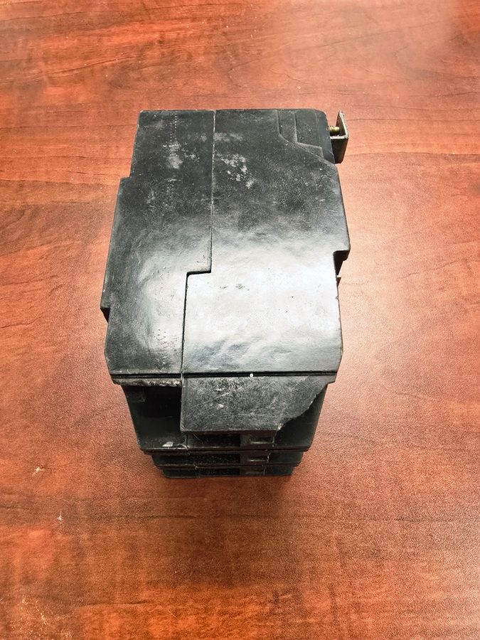 Автоматический выключатель ABB / General Electric GE TEY370 3p 70a 480v Circuit 