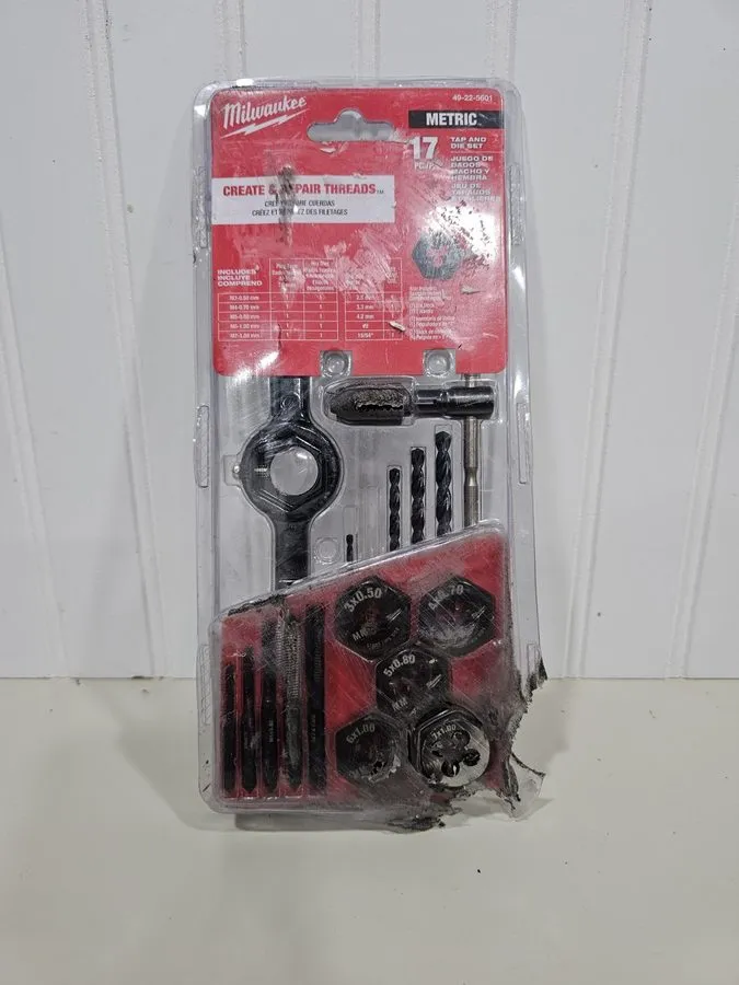 Режущий инструмент Milwaukee 49-22-5601 Metric Tap and Die Set