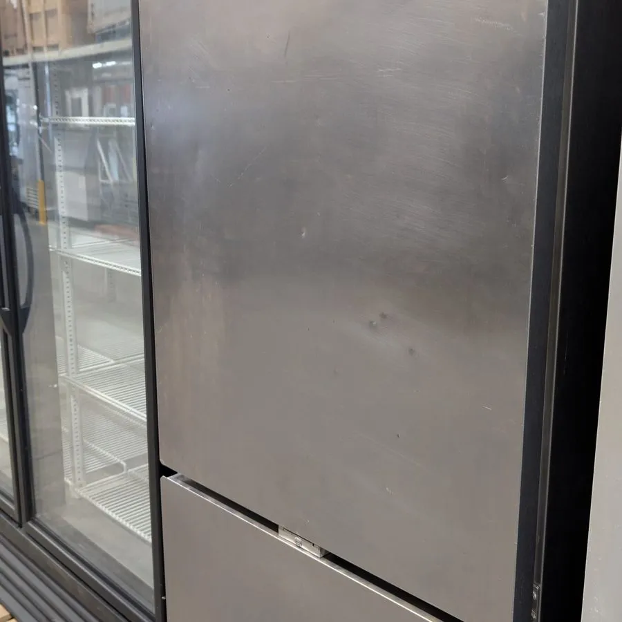 Морозильный шкаф Delfield GBF1P-SH-IK Reach-In Freezer, 1/2 Doors — фото лота 1