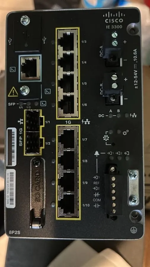 Коммутатор Cisco IE-3300-8P2S-E 10 Port Catalyst Switch