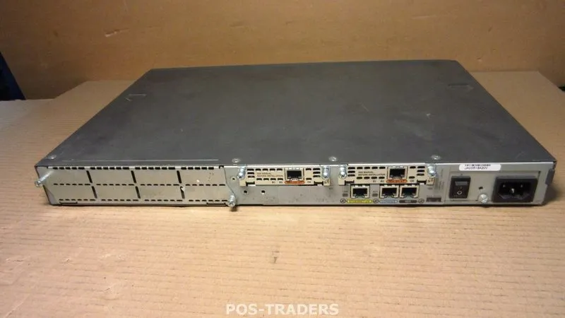 Медиаконвертер CISCO 2610 1-Port 10Base-T Ethernet Modular Wired Router INCLUDIN