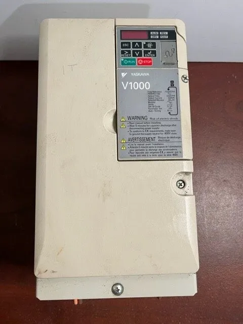 Частотный преобразователь YASKAWA V1000 VFD Ac Drive, CIMR-VU4A0018FAA 7.5kW 10H