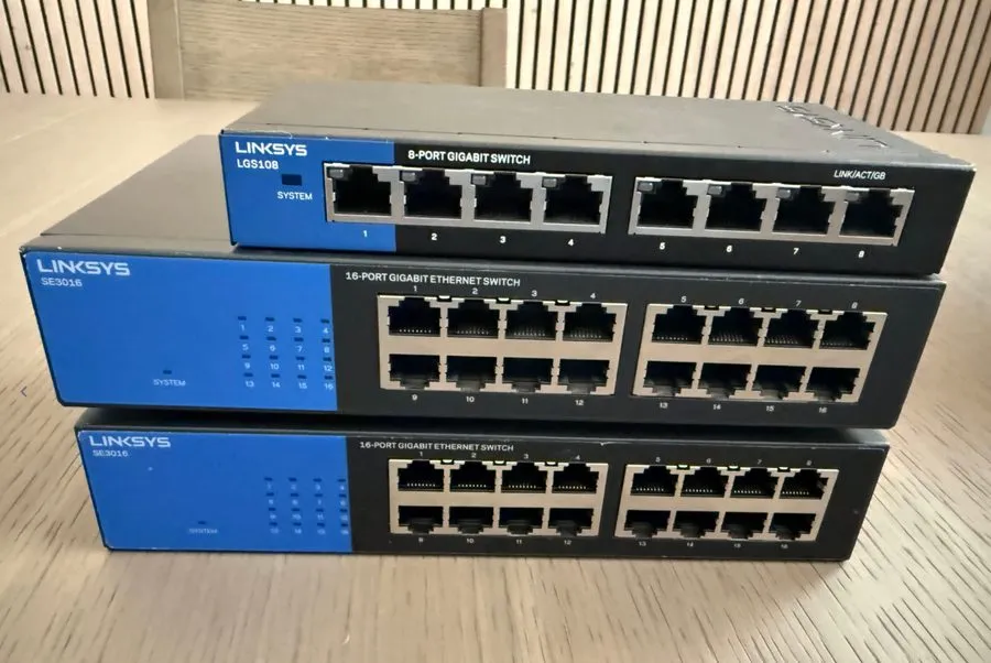Коммутатор Linksys SE3016 16-Port Gigabit Ethernet Switch Network LAN Switch