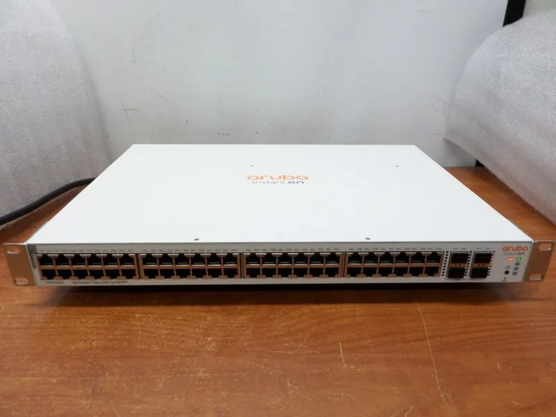 Коммутатор HPE Aruba 6000 48G Class4 PoE 4SFP 370W Switch 48 ports managed R8N85