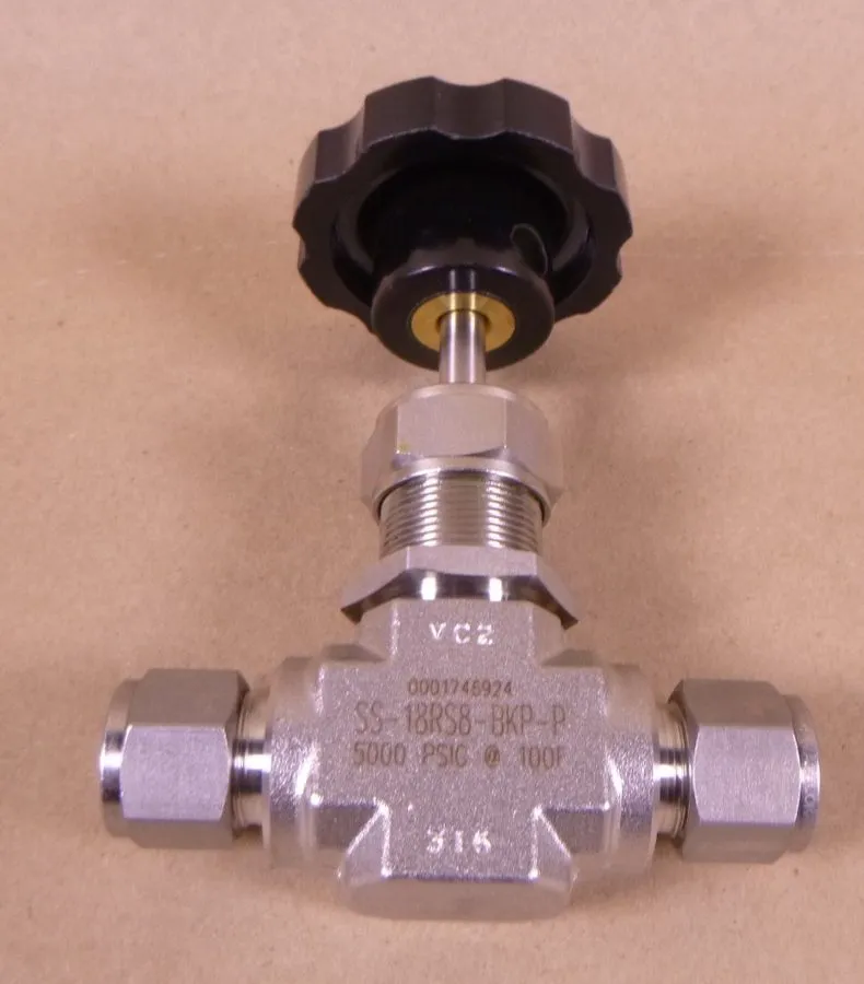 Клапан Swagelok SS-18RS8 needle valve shipping